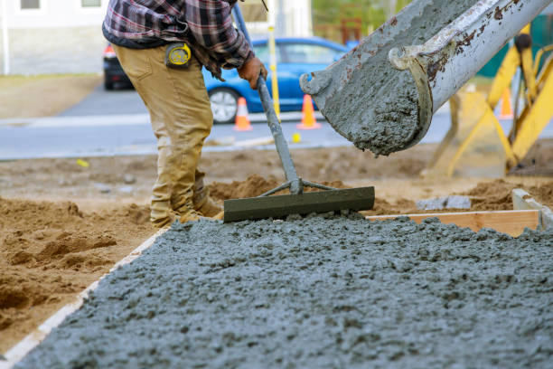 Best Concrete Walkway Installation  in Sa De Oro Mount Helix, CA